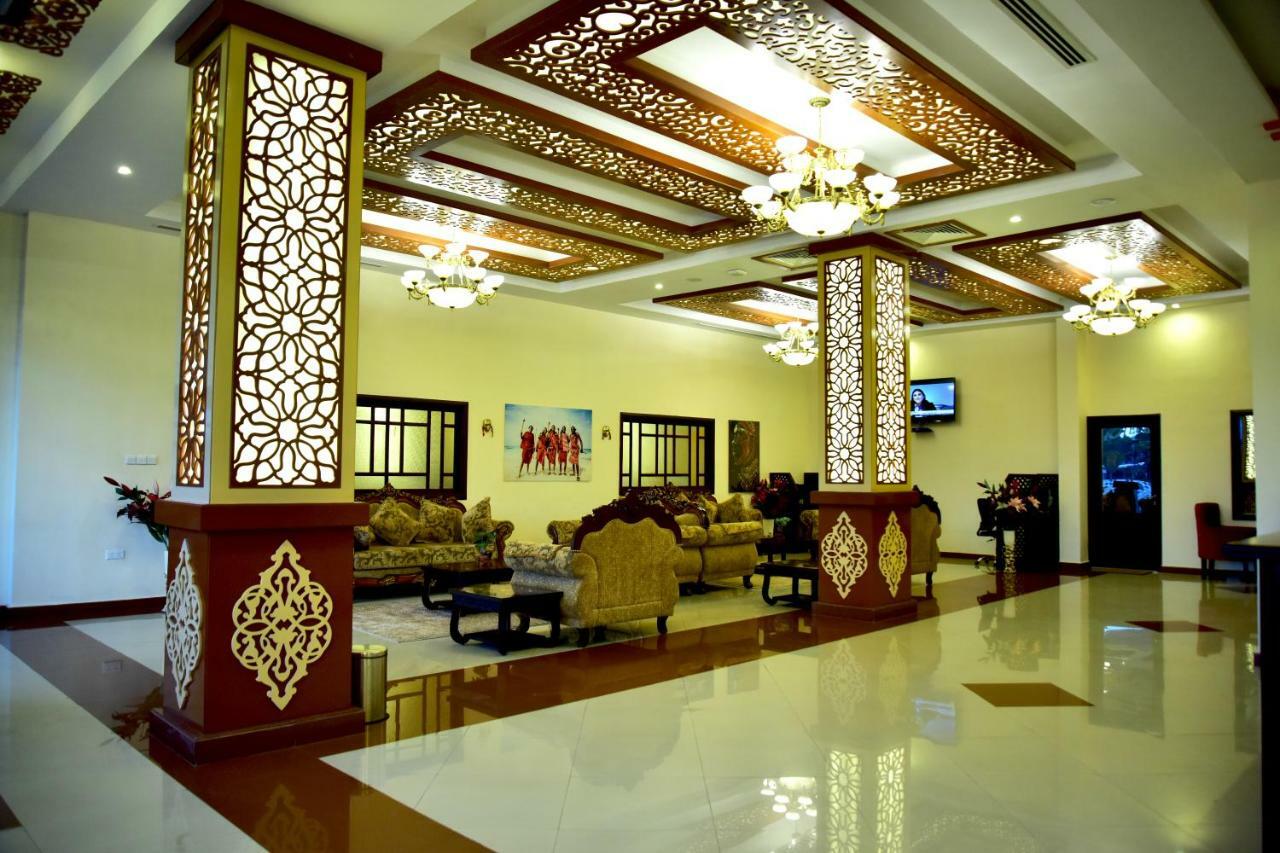 Hotel Blue Sapphire Dar es Salaam Bagian luar foto