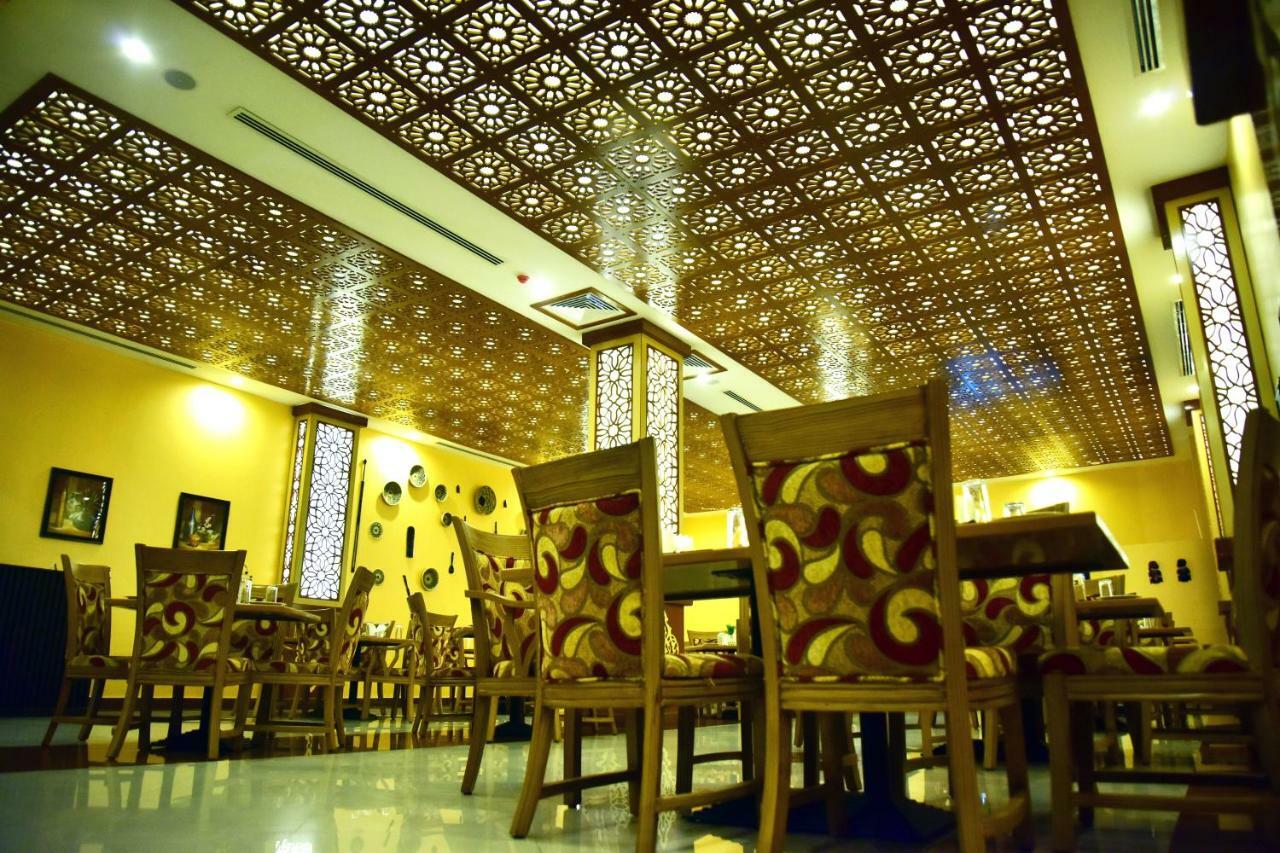 Hotel Blue Sapphire Dar es Salaam Bagian luar foto